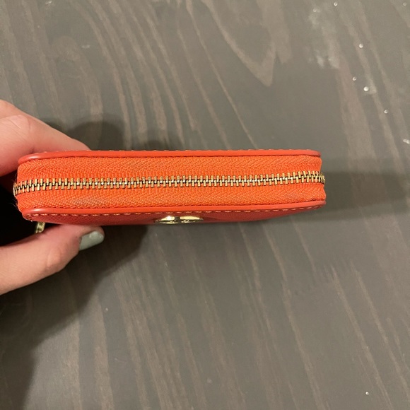 Tory Burch Card Holder Wallet - Picture 5 of 7